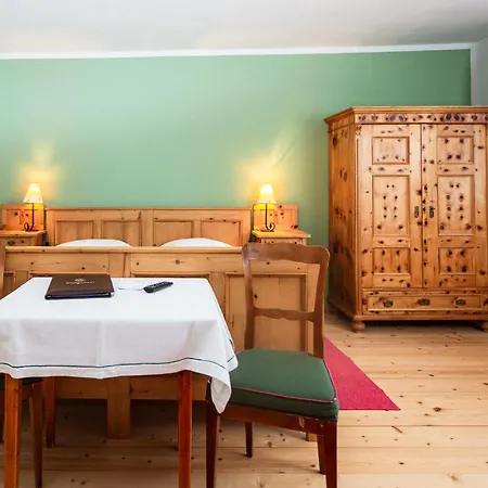 Hotel-gasthof Weitgasser Mauterndorf (Salzburg)