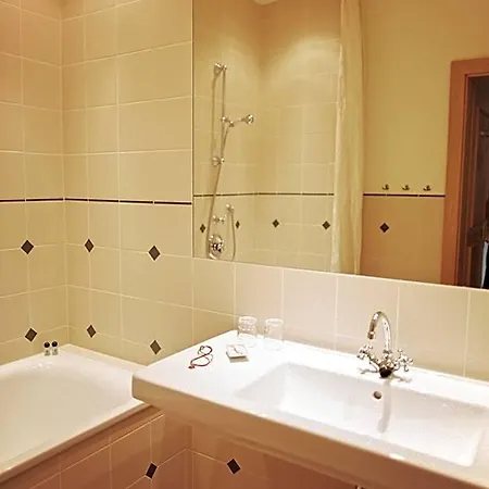 Hotel-gasthof Weitgasser Mauterndorf (Salzburg)