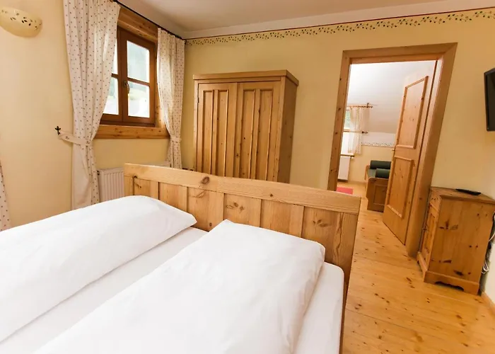 Hotel-gasthof Weitgasser Mauterndorf (Salzburg)